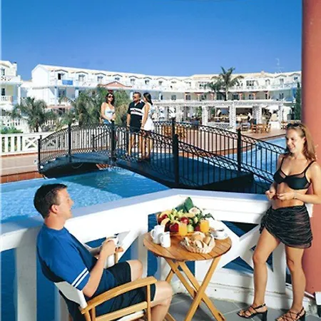 Louis Palazzo Di Zante Отель